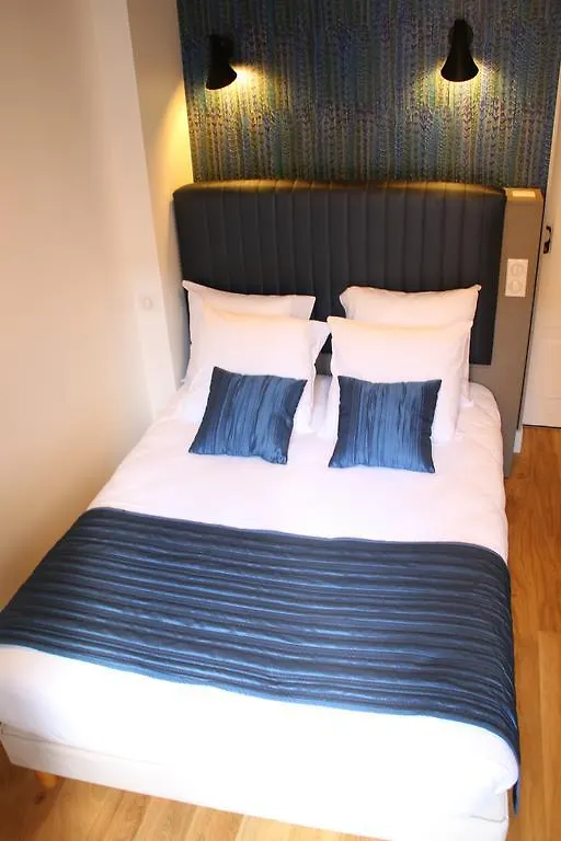 Hotel Saint Vincent Lyon 3*,
